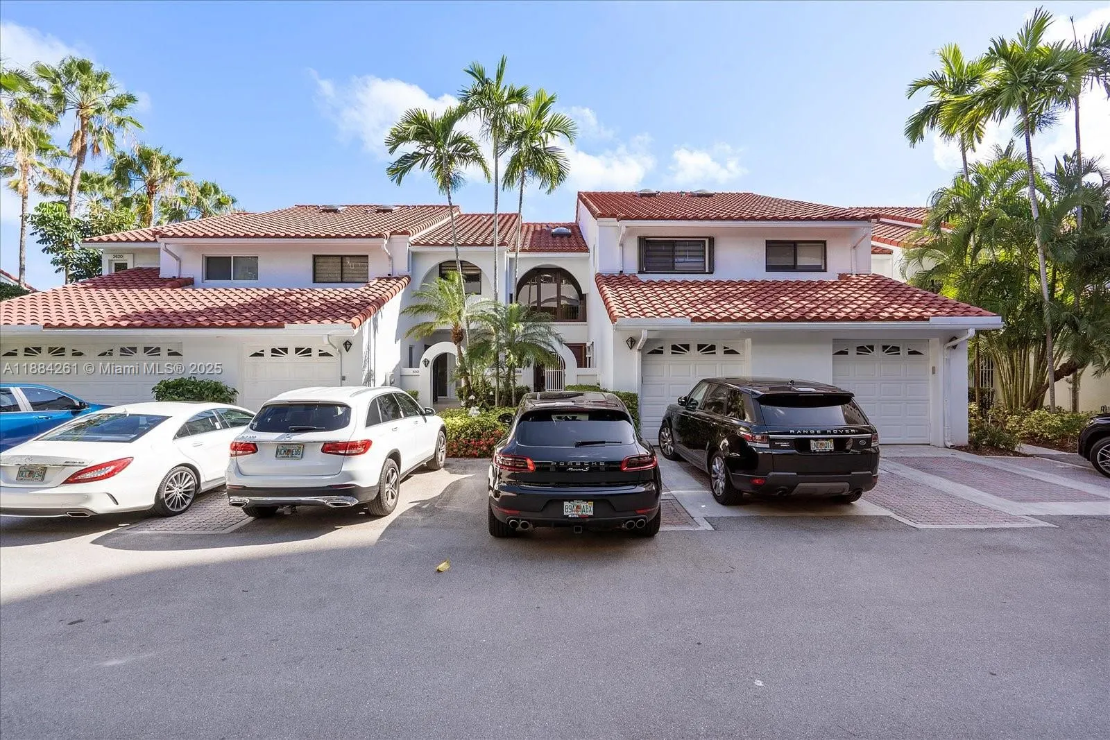 3620 Yacht Club Dr, #503