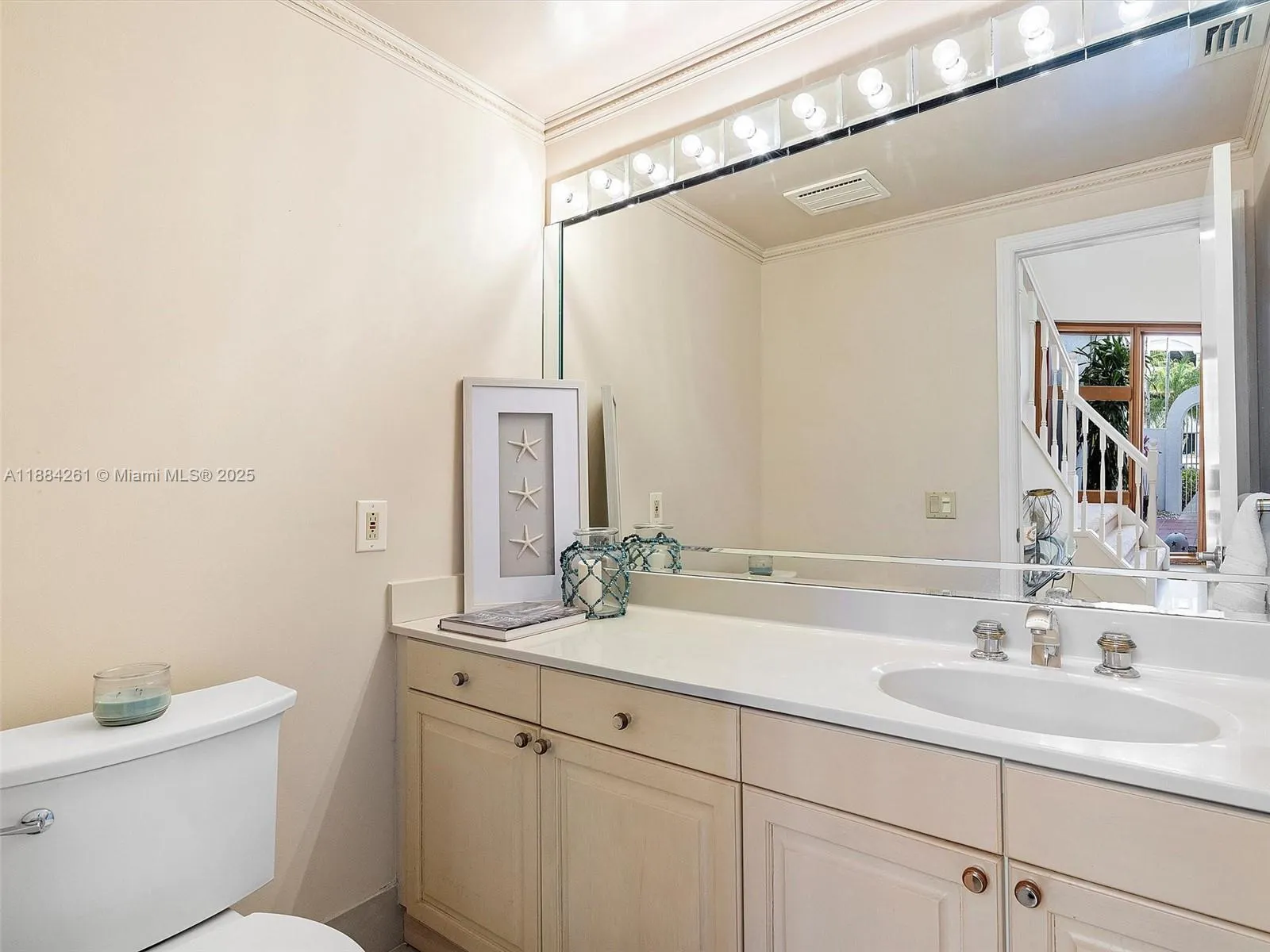 3620 Yacht Club Dr, #503