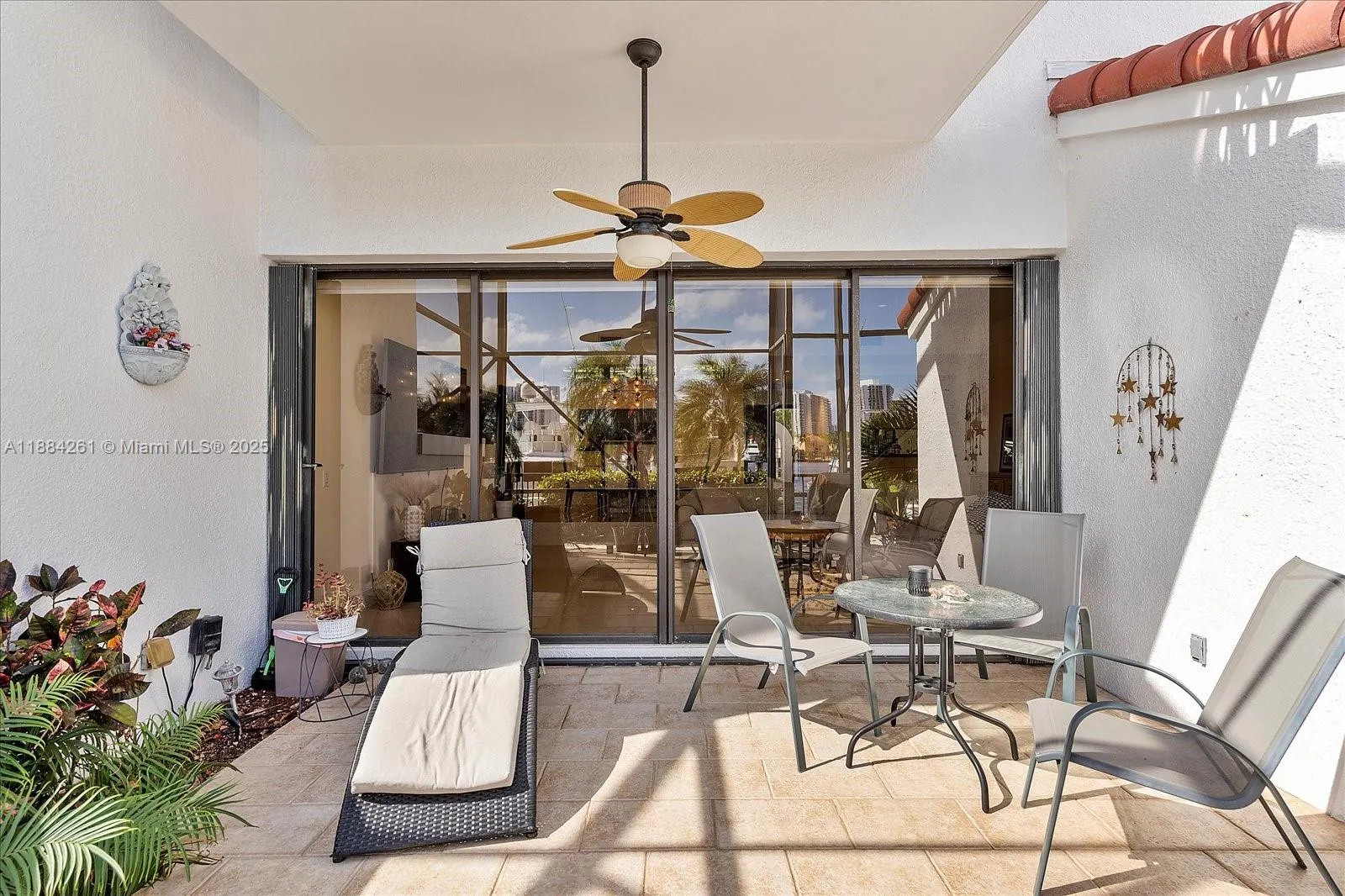 3620 Yacht Club Dr, #503