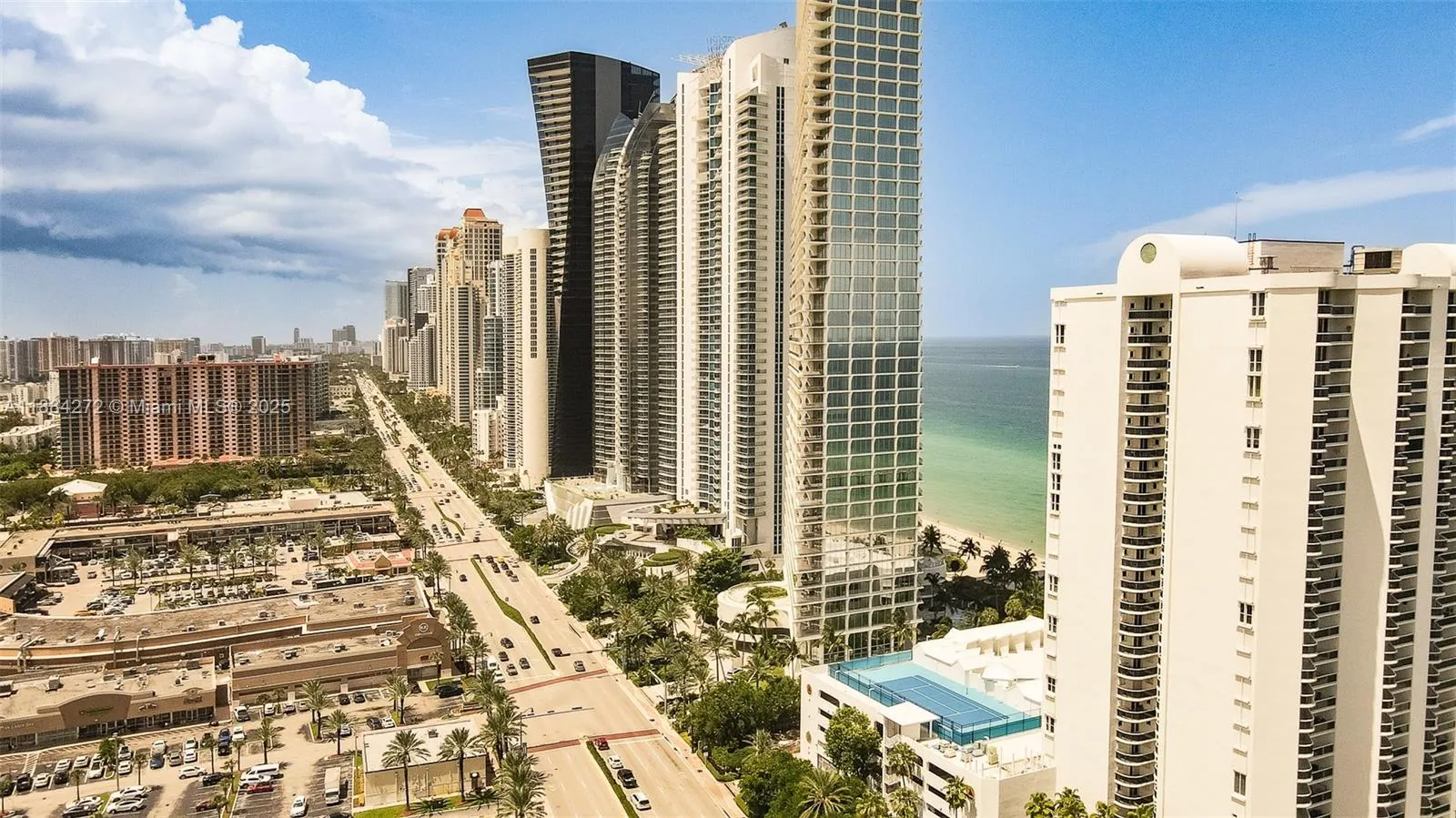 16711 Collins Ave, #1207