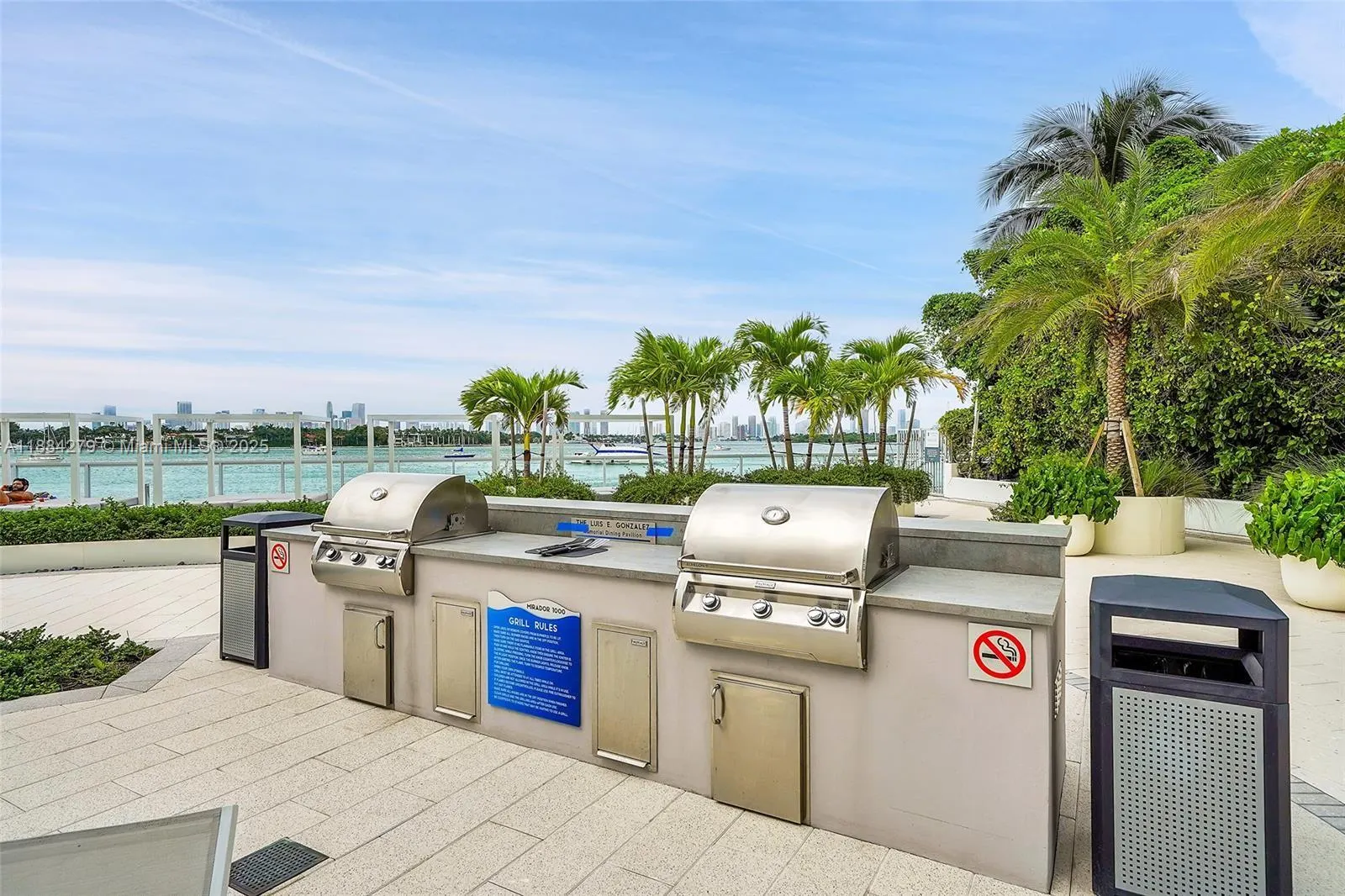 1035 West Ave, #204