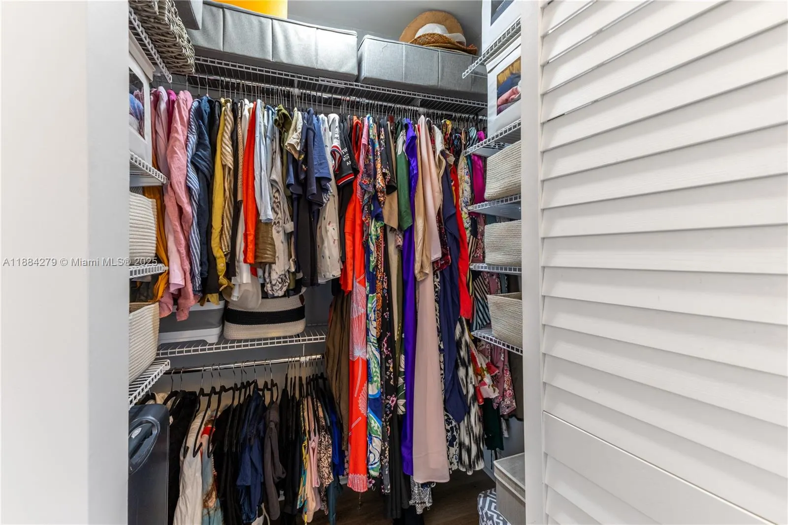 1035 West Ave, #204