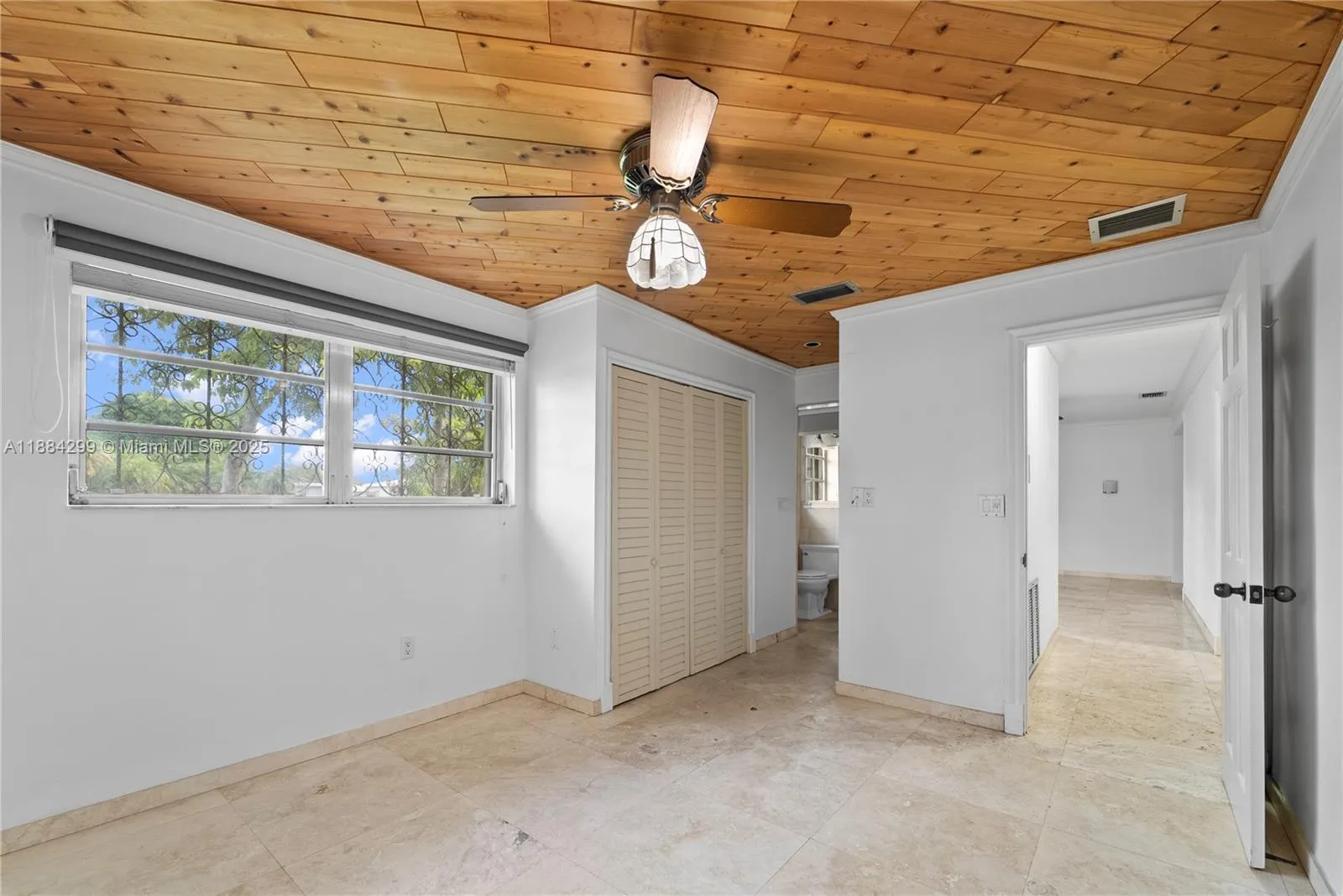 8001 SW 36th Ter