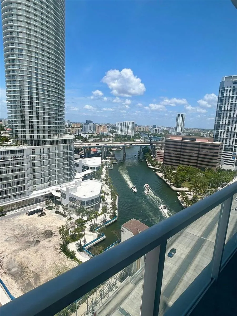 185 SW 7 ST, #1802