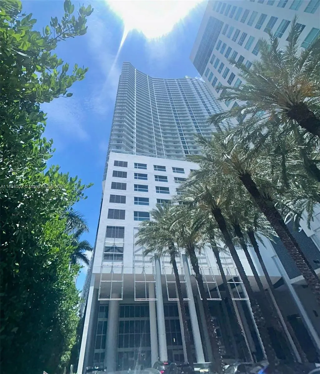 185 SW 7 ST, #1802