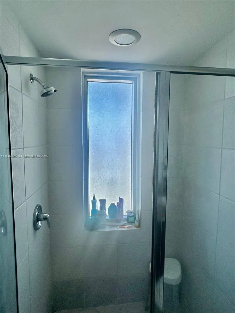 185 SW 7 ST, #1802
