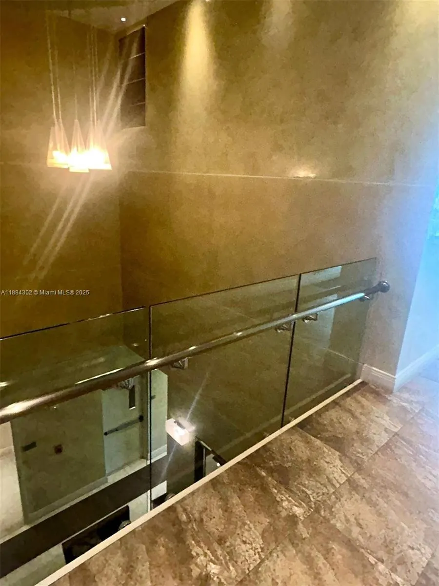185 SW 7 ST, #1802