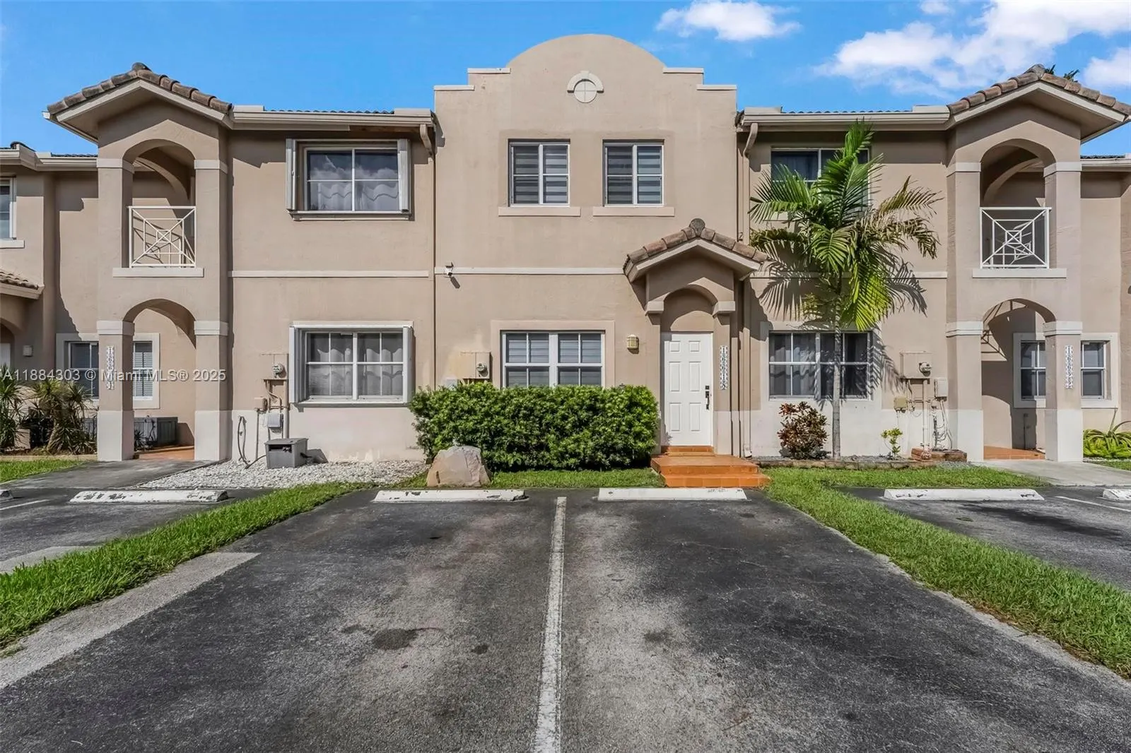 16618 NW 71st Ave