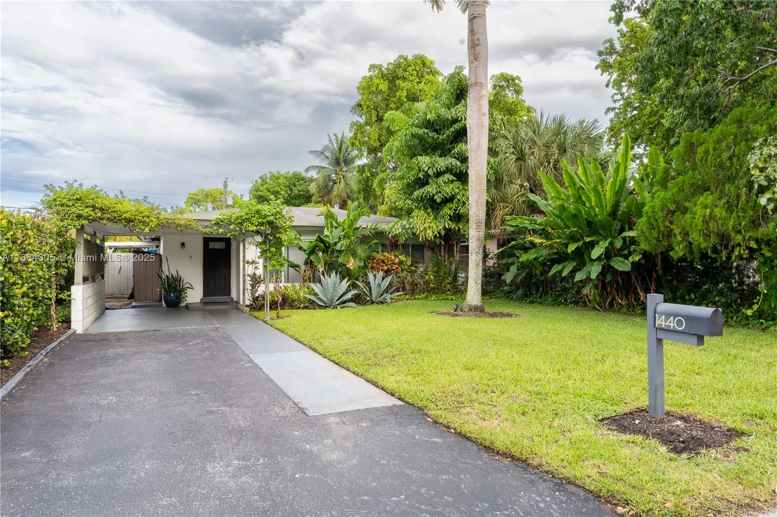 1440 NW 7th Ter