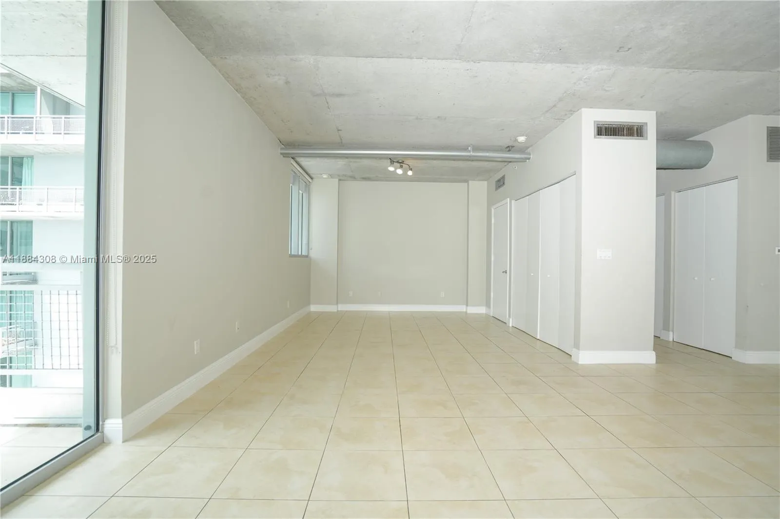 690 SW 1st Ct, #2032