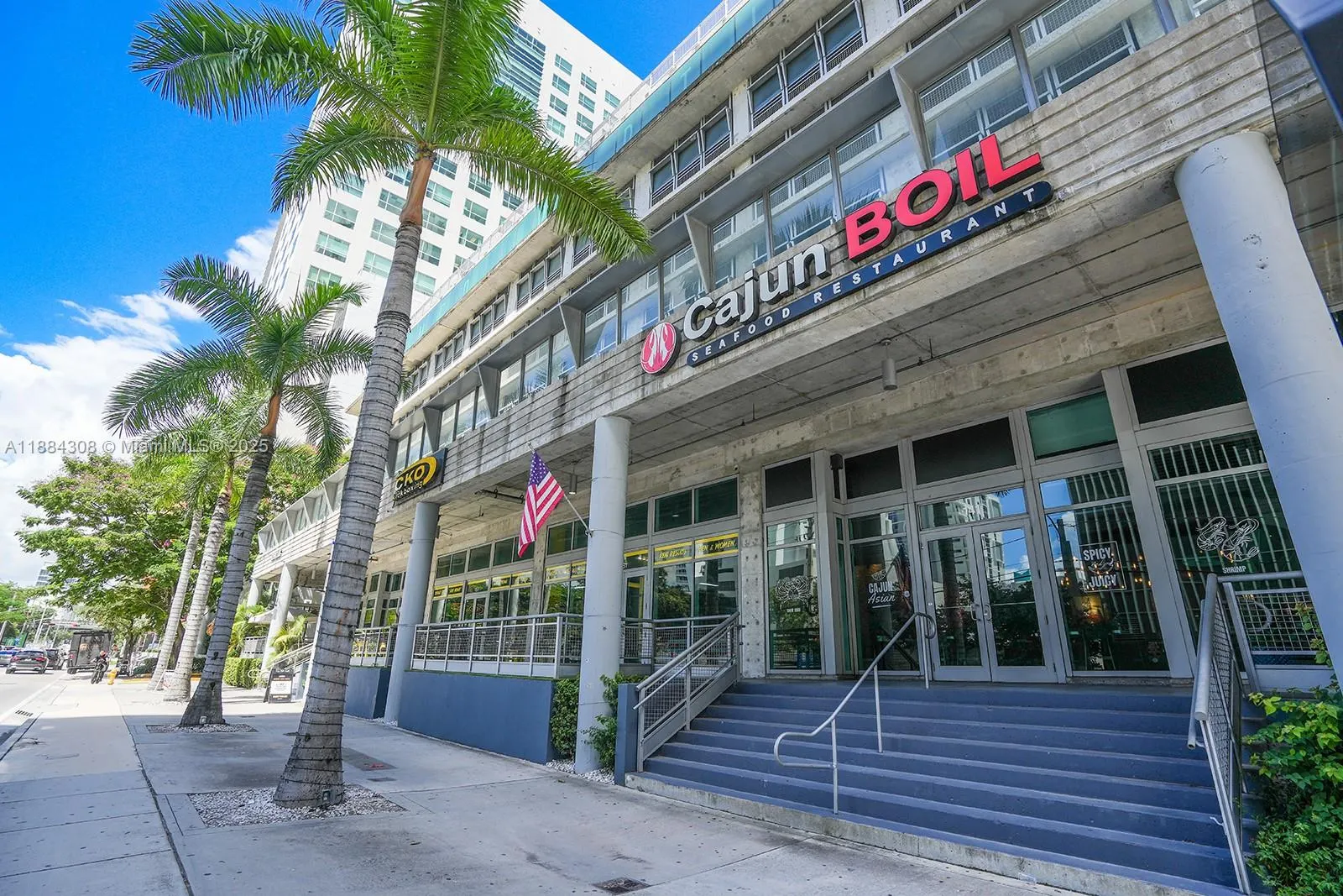 690 SW 1st Ct, #2032