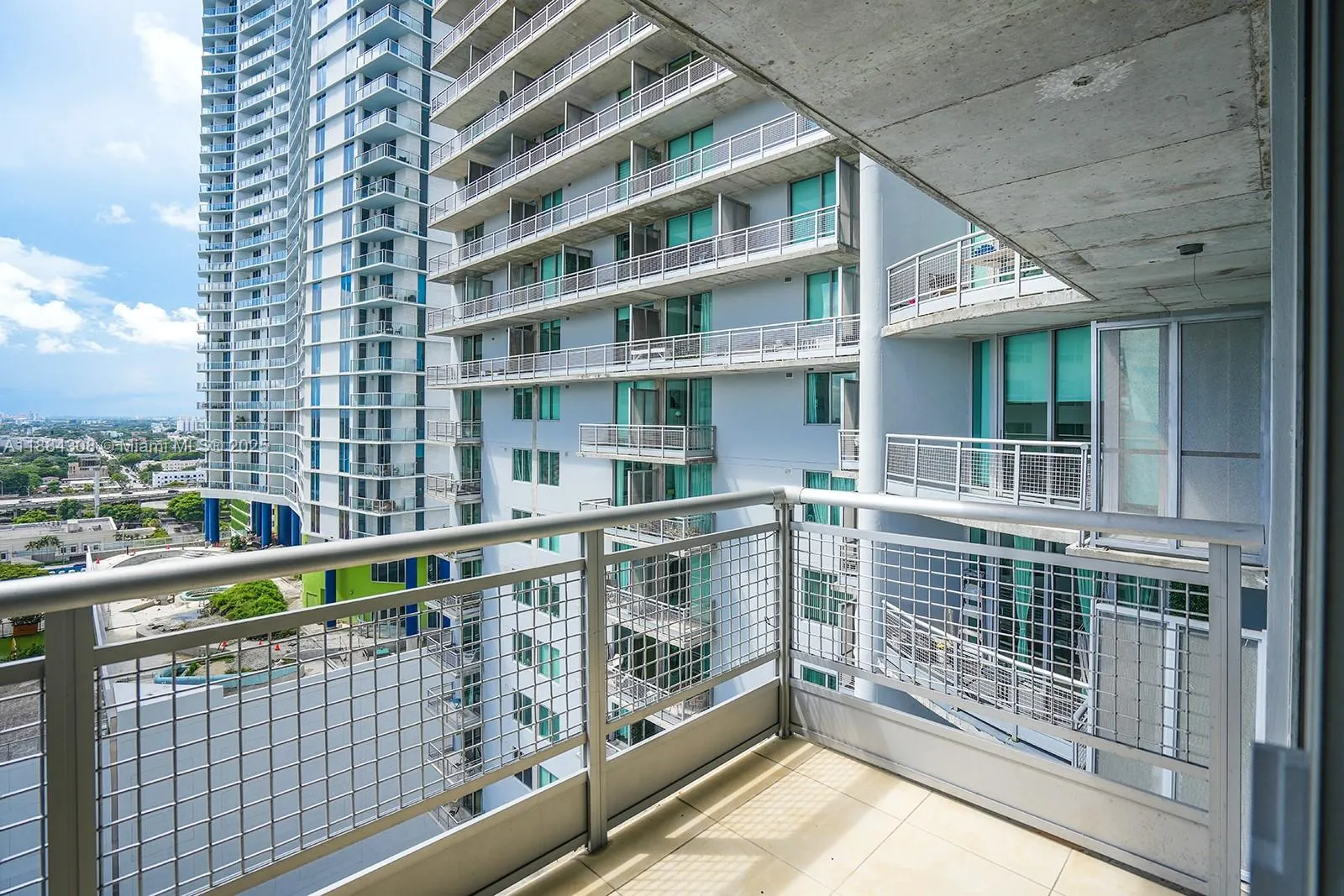 690 SW 1st Ct, #2032