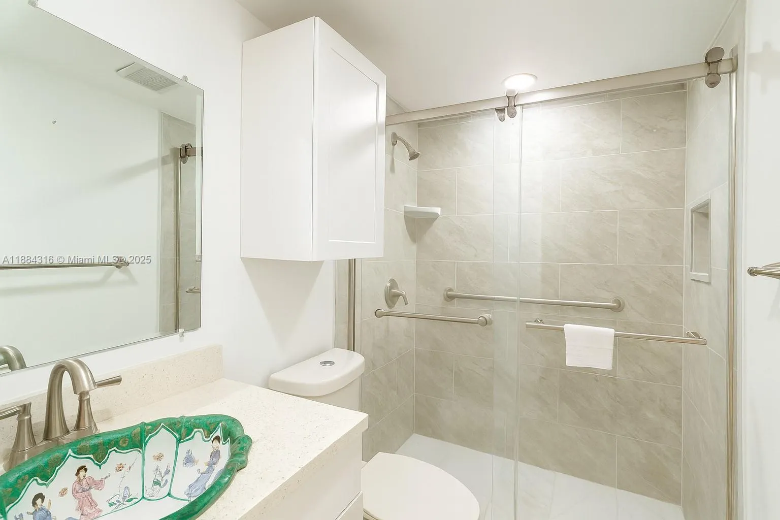 1465 NE 123rd St, #404