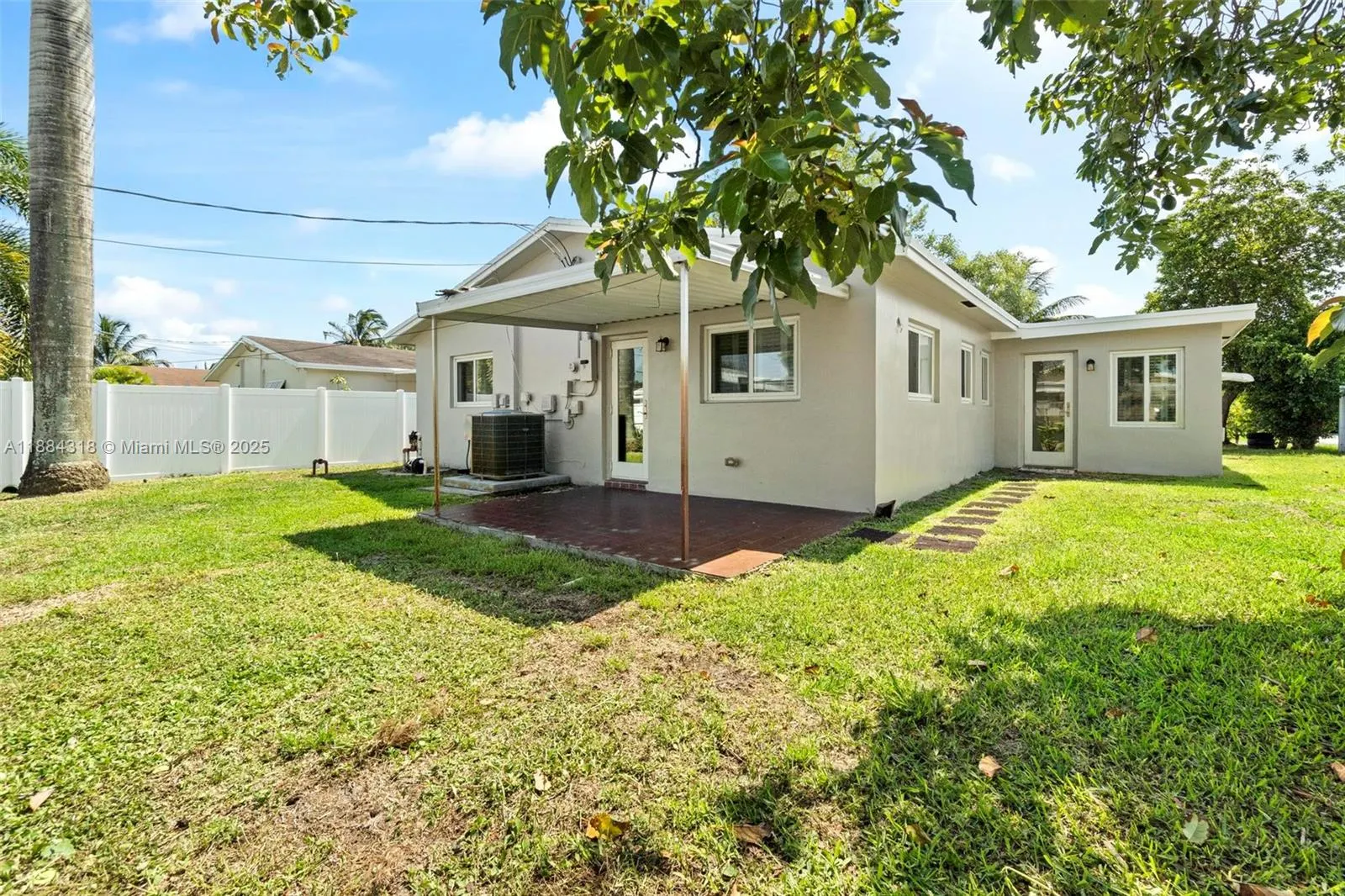 838 NW 10th Ave, #0
