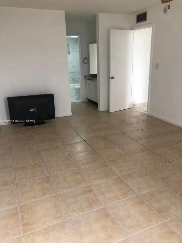 1200 NE Miami Gardens Dr, #8**