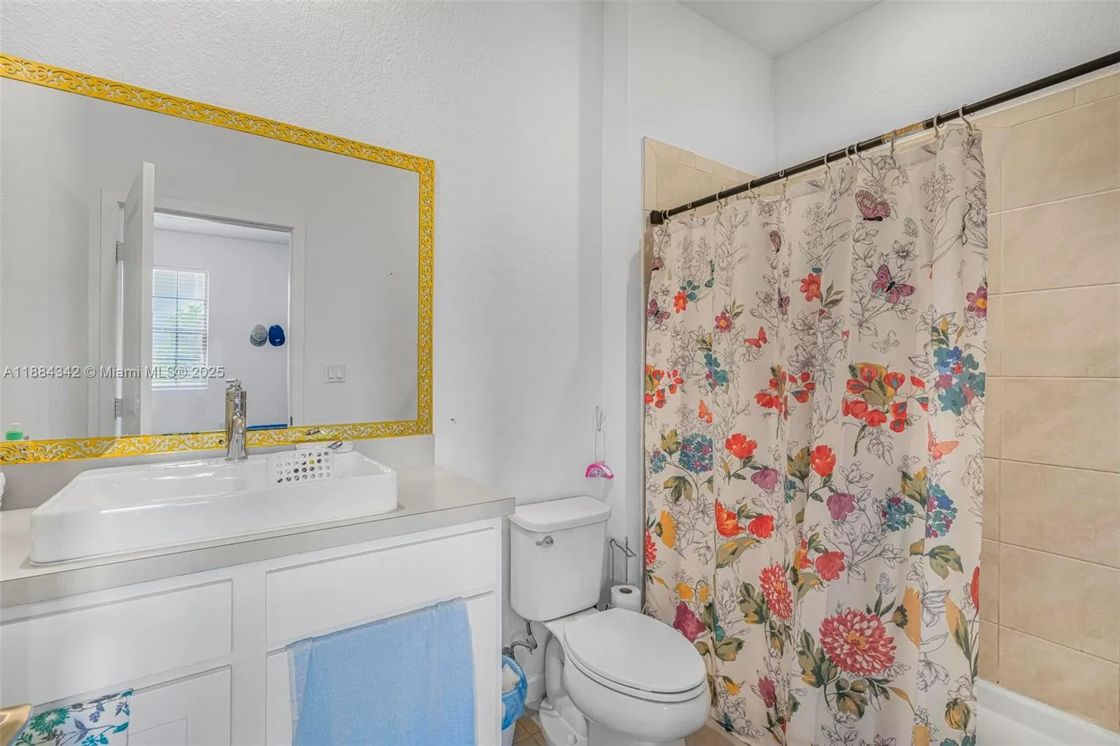 1137 SW 7th Ct, #0