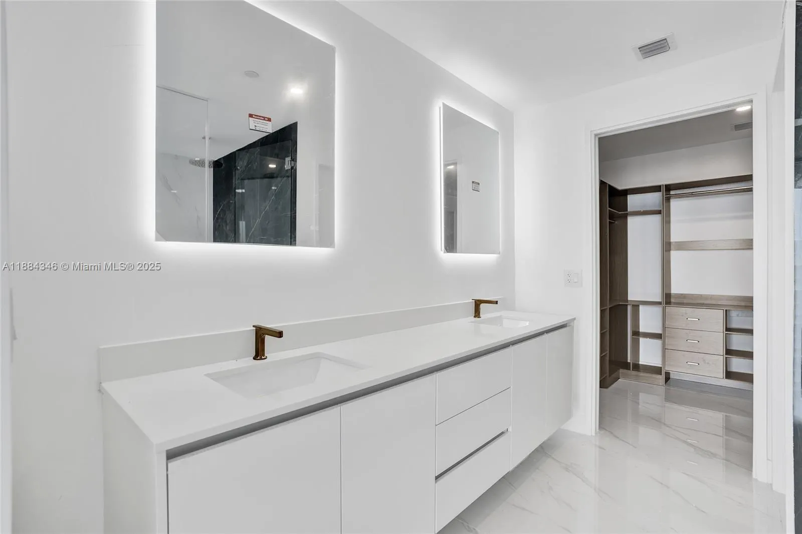 700 NE 24th Street, #1103