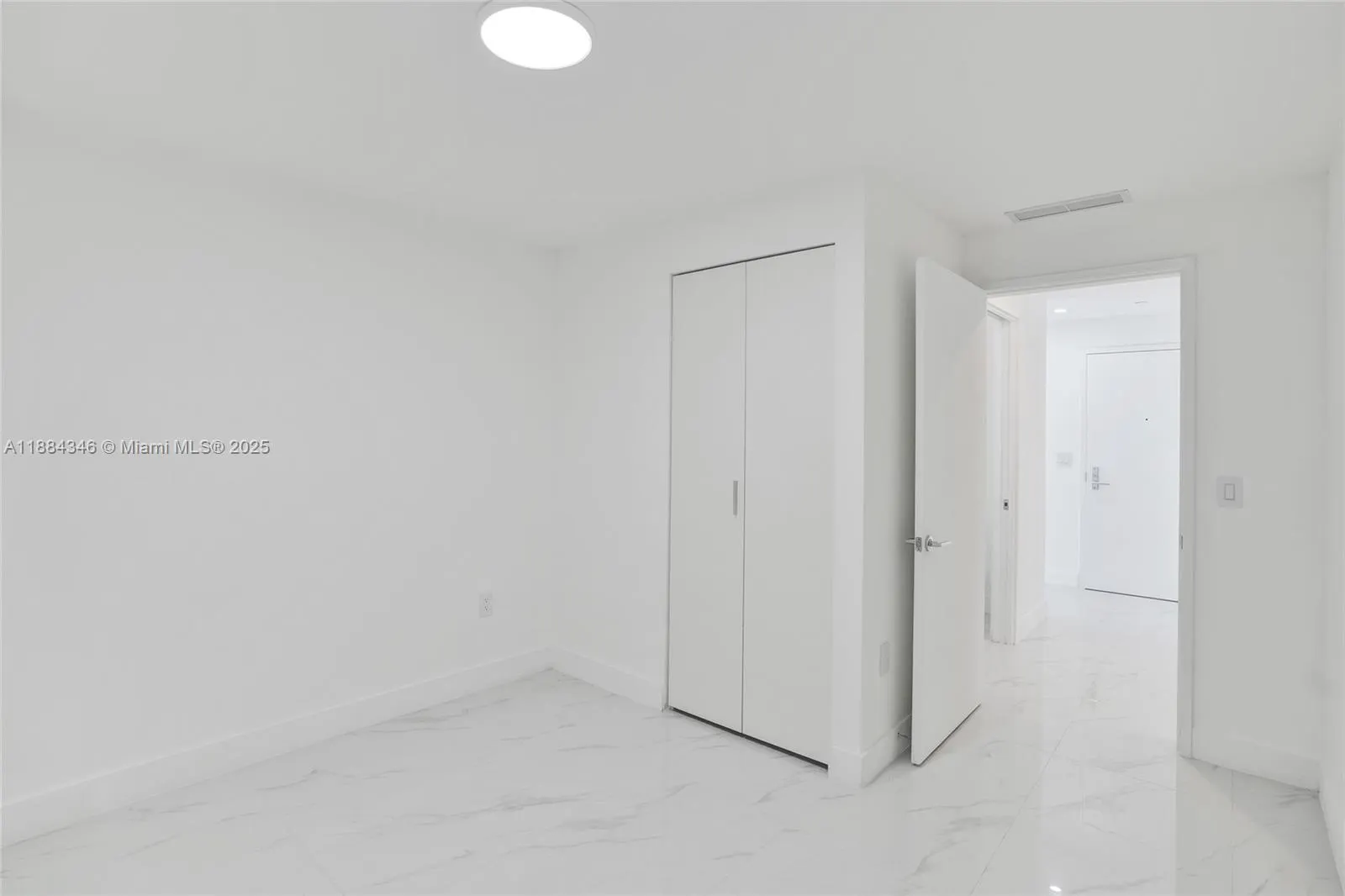 700 NE 24th Street, #1103