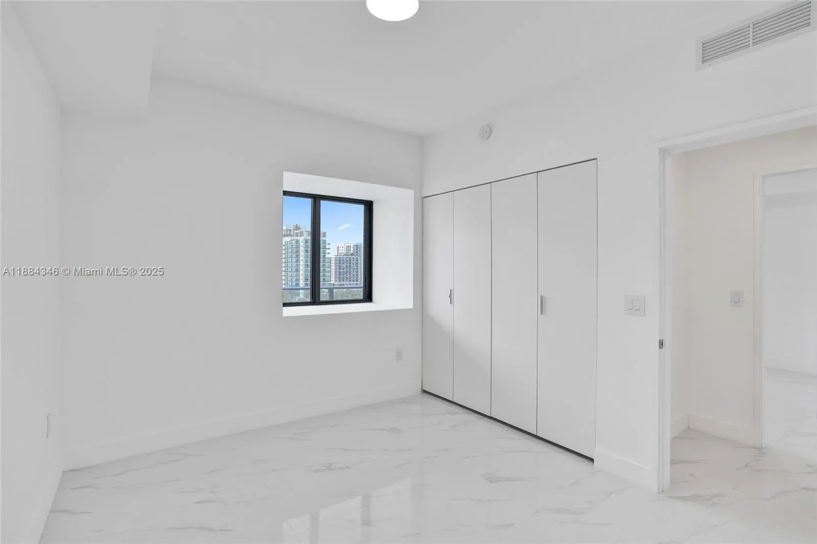 700 NE 24th Street, #1103