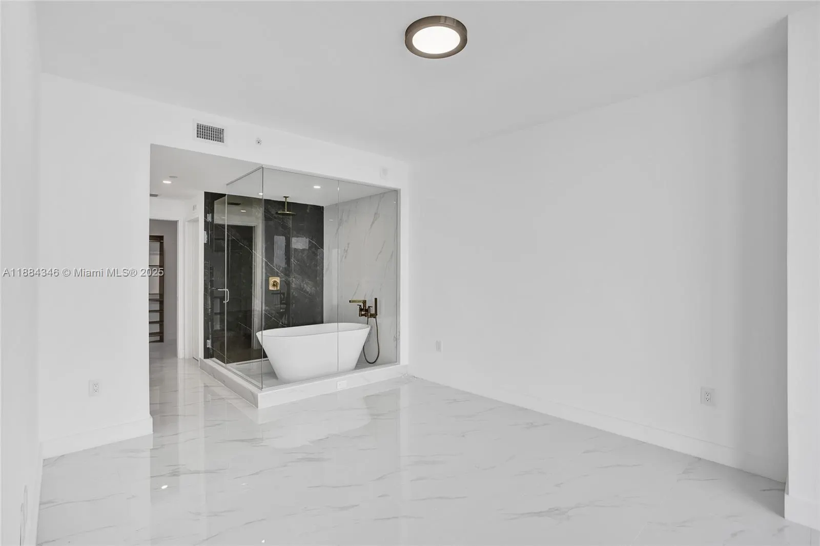 700 NE 24th Street, #1103