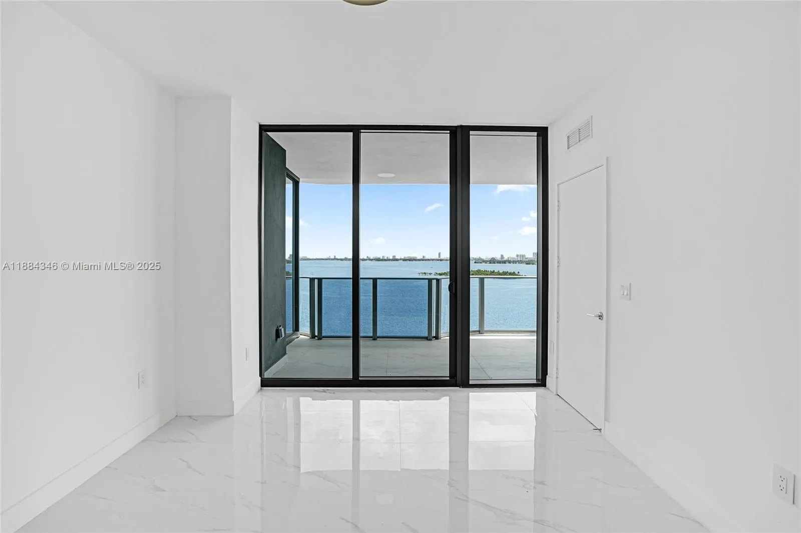 700 NE 24th Street, #1103