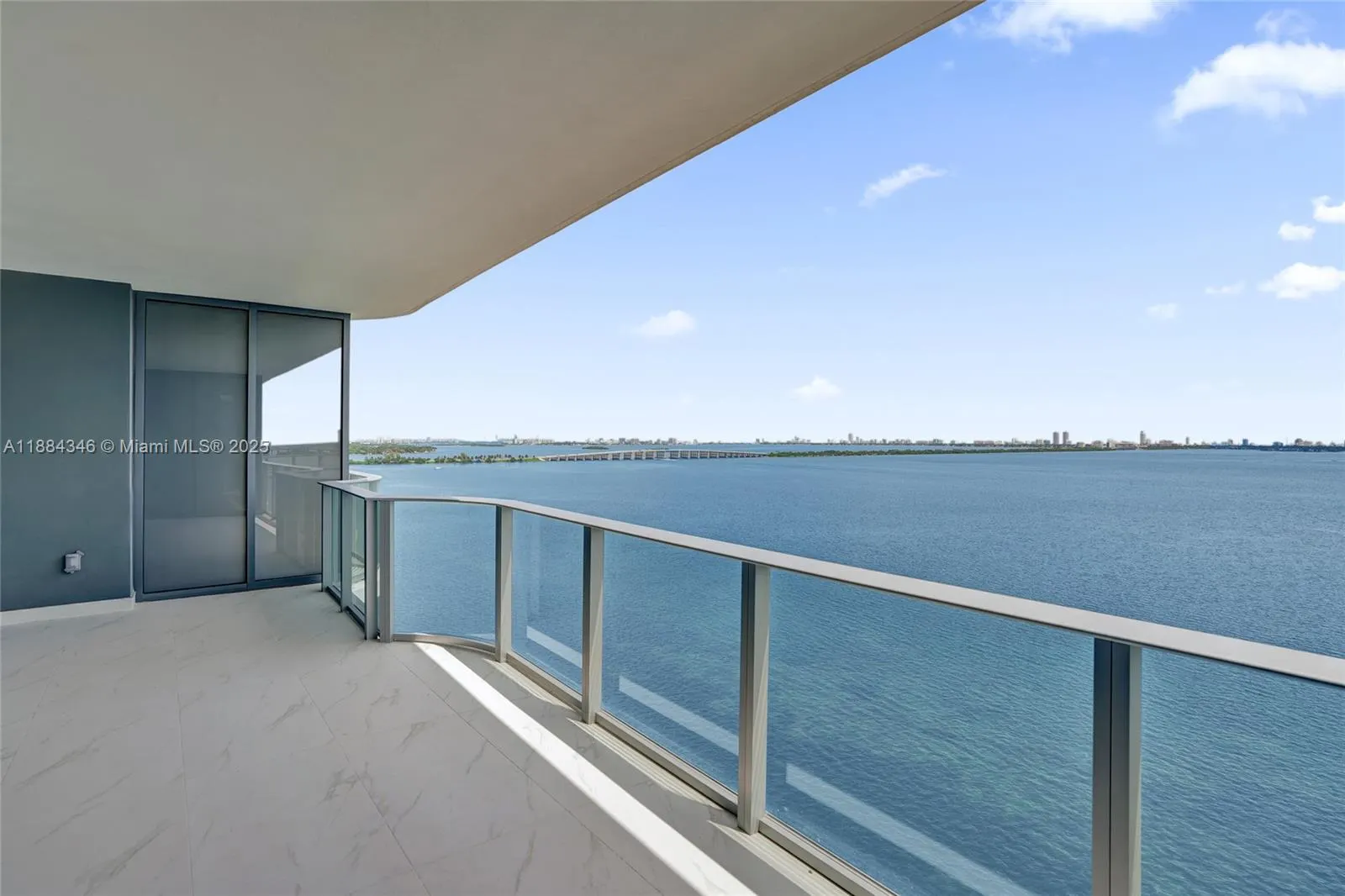 700 NE 24th Street, #1103