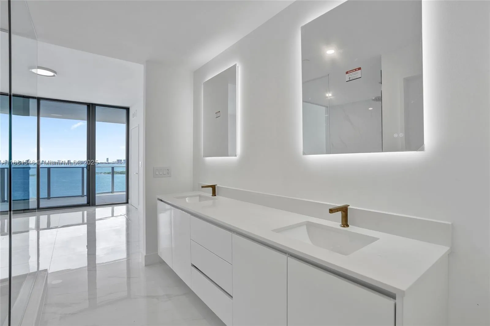 700 NE 24th Street, #1103