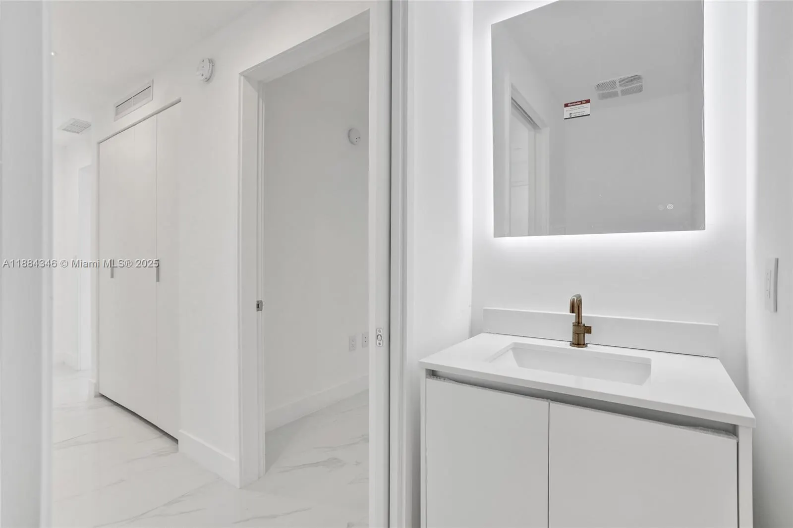 700 NE 24th Street, #1103
