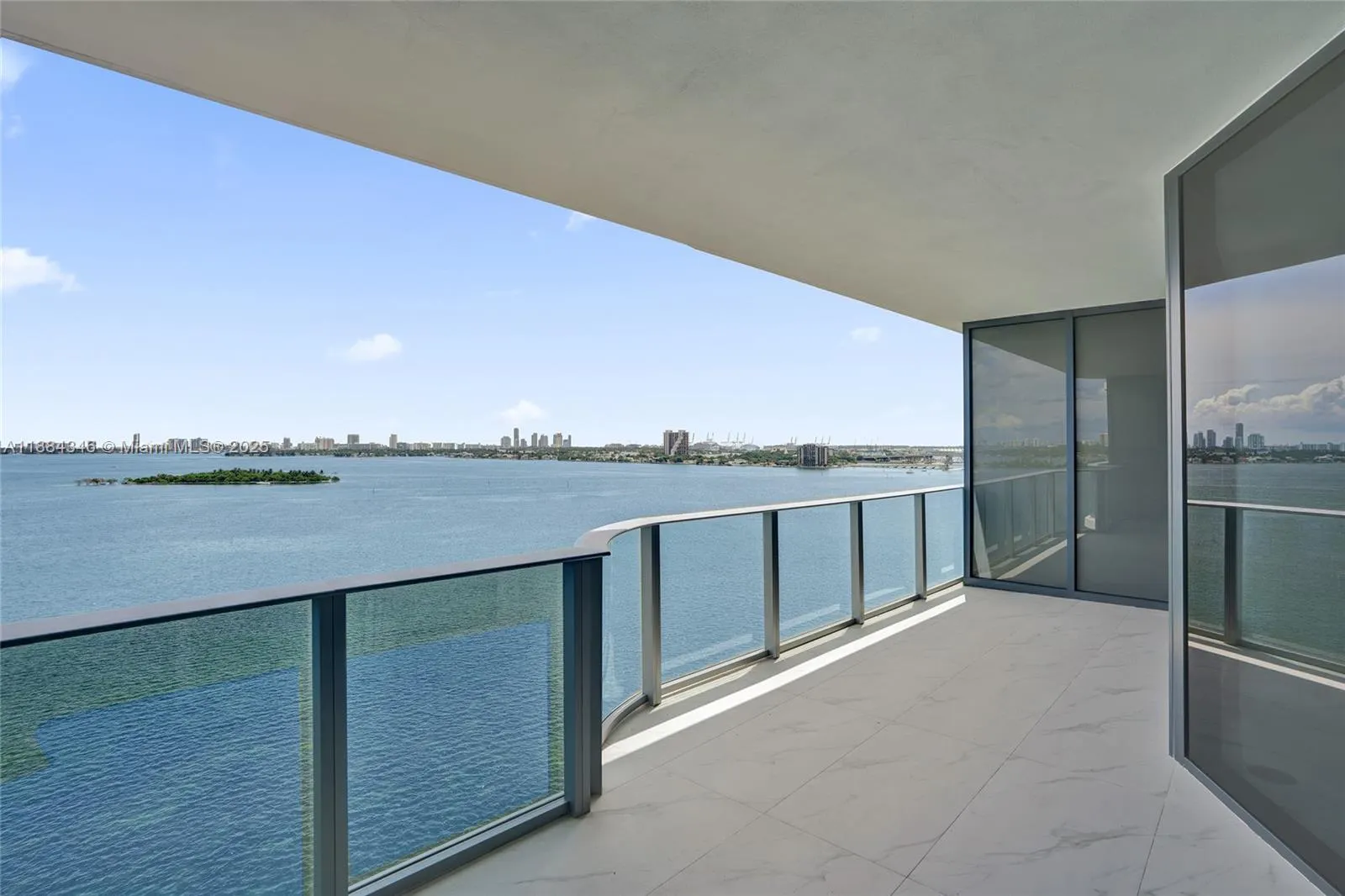 700 NE 24th Street, #1103