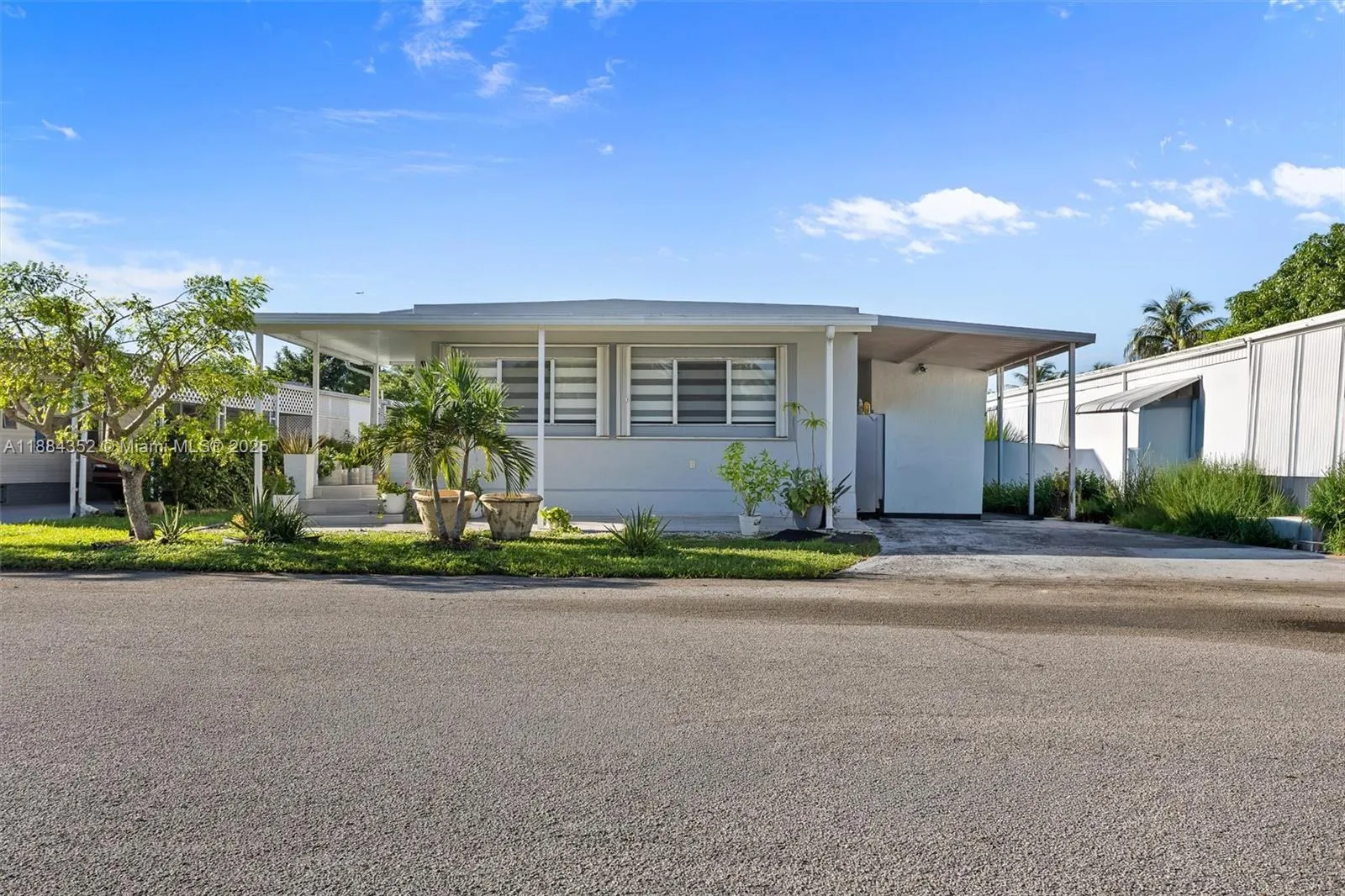 10550 W State Road 84