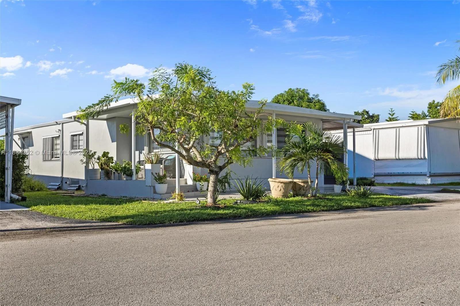 10550 W State Road 84