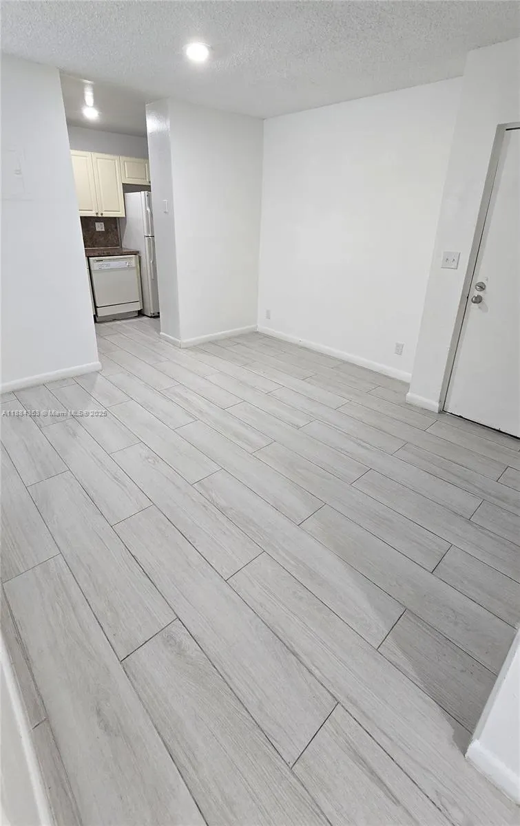 11120 SW 196th St, #204