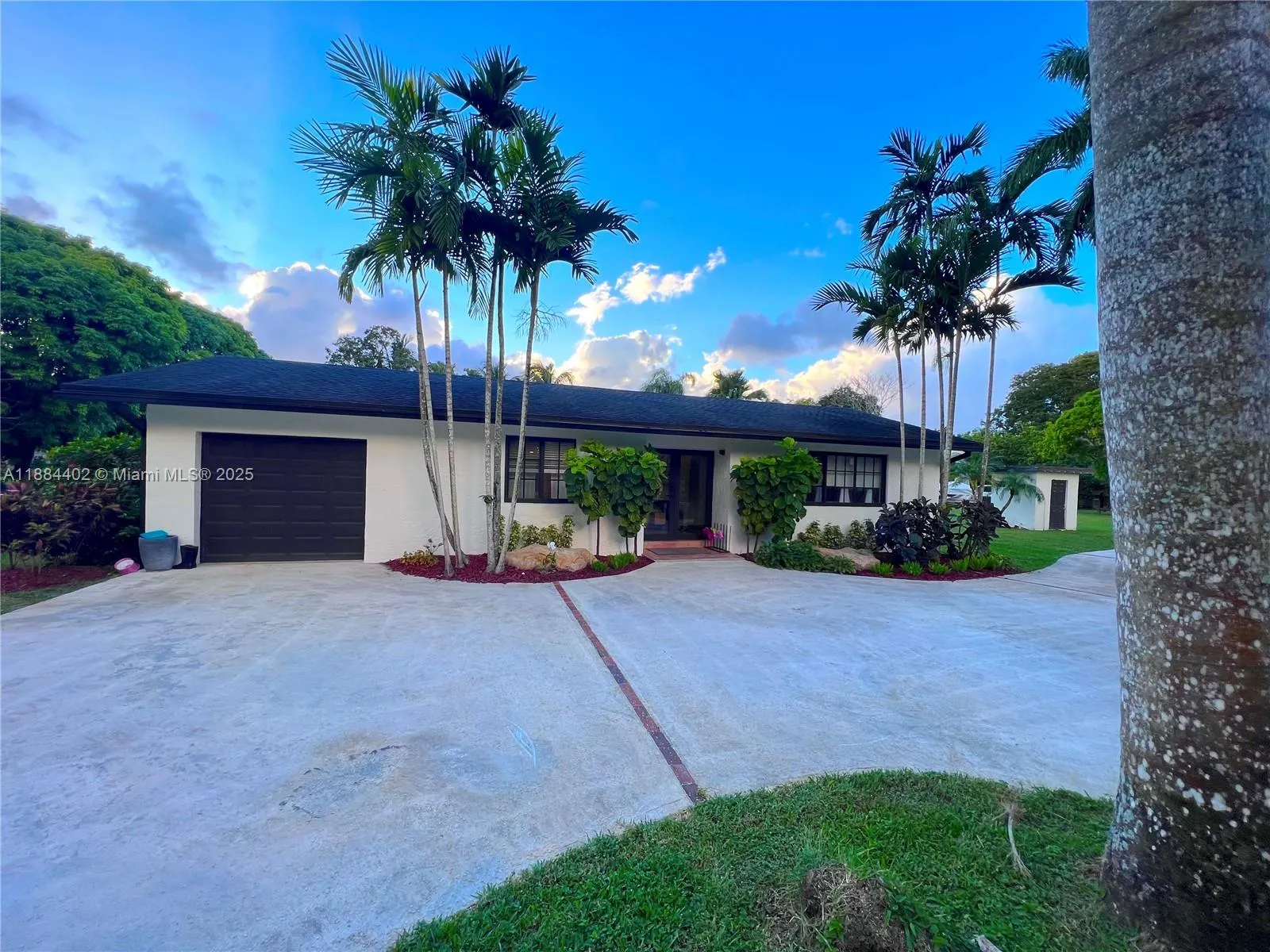22600 SW 180th Ct