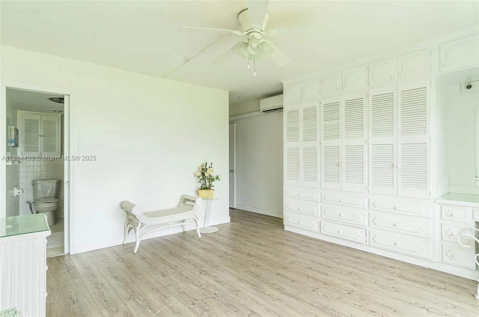 1470 S Ocean Blvd, #702