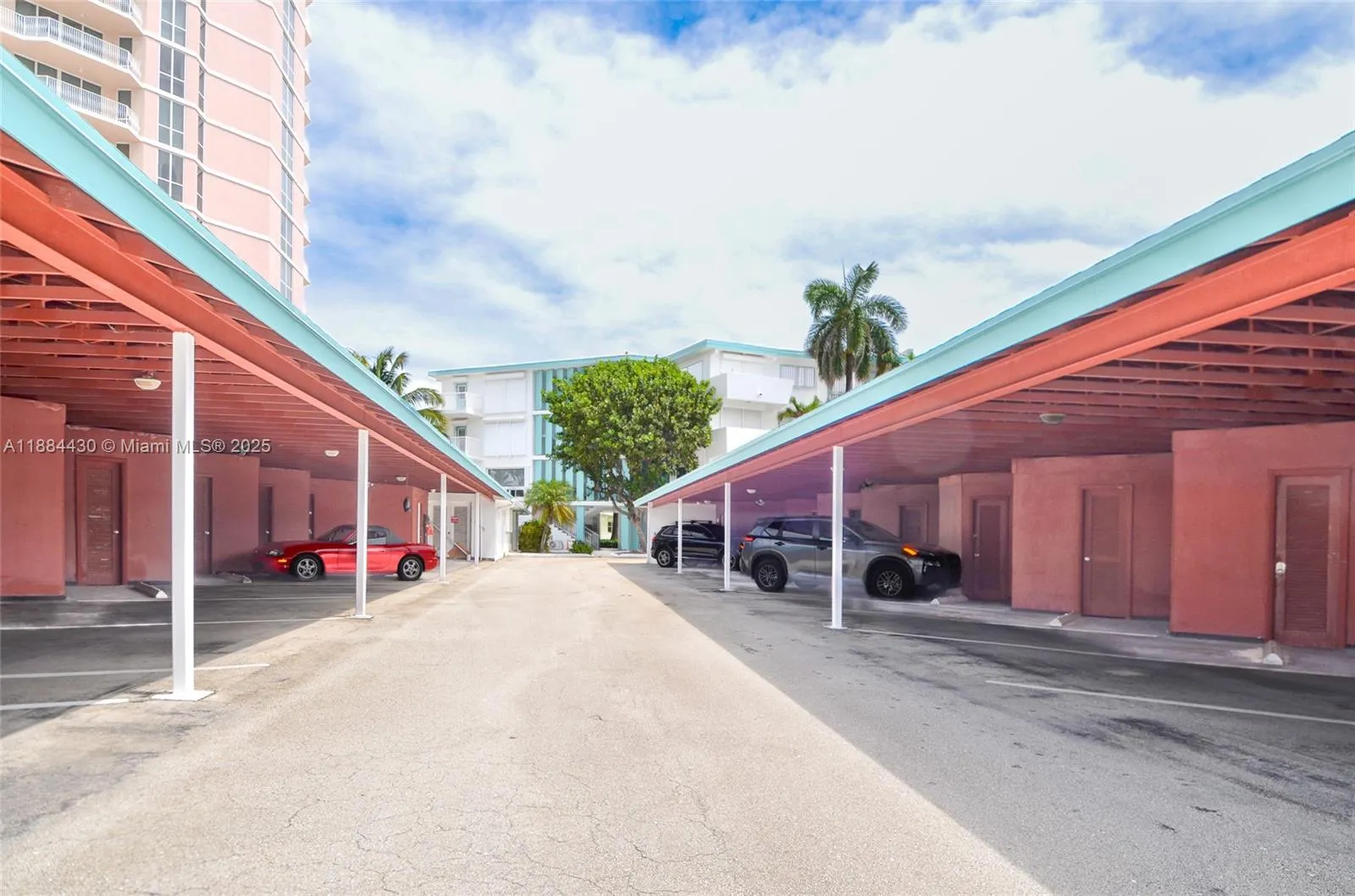 1470 S Ocean Blvd, #702