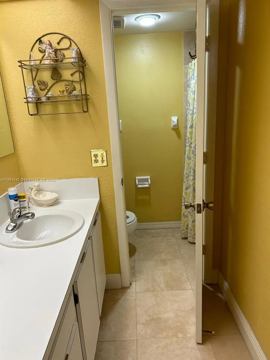 2930 SW 87th Ter, #1808