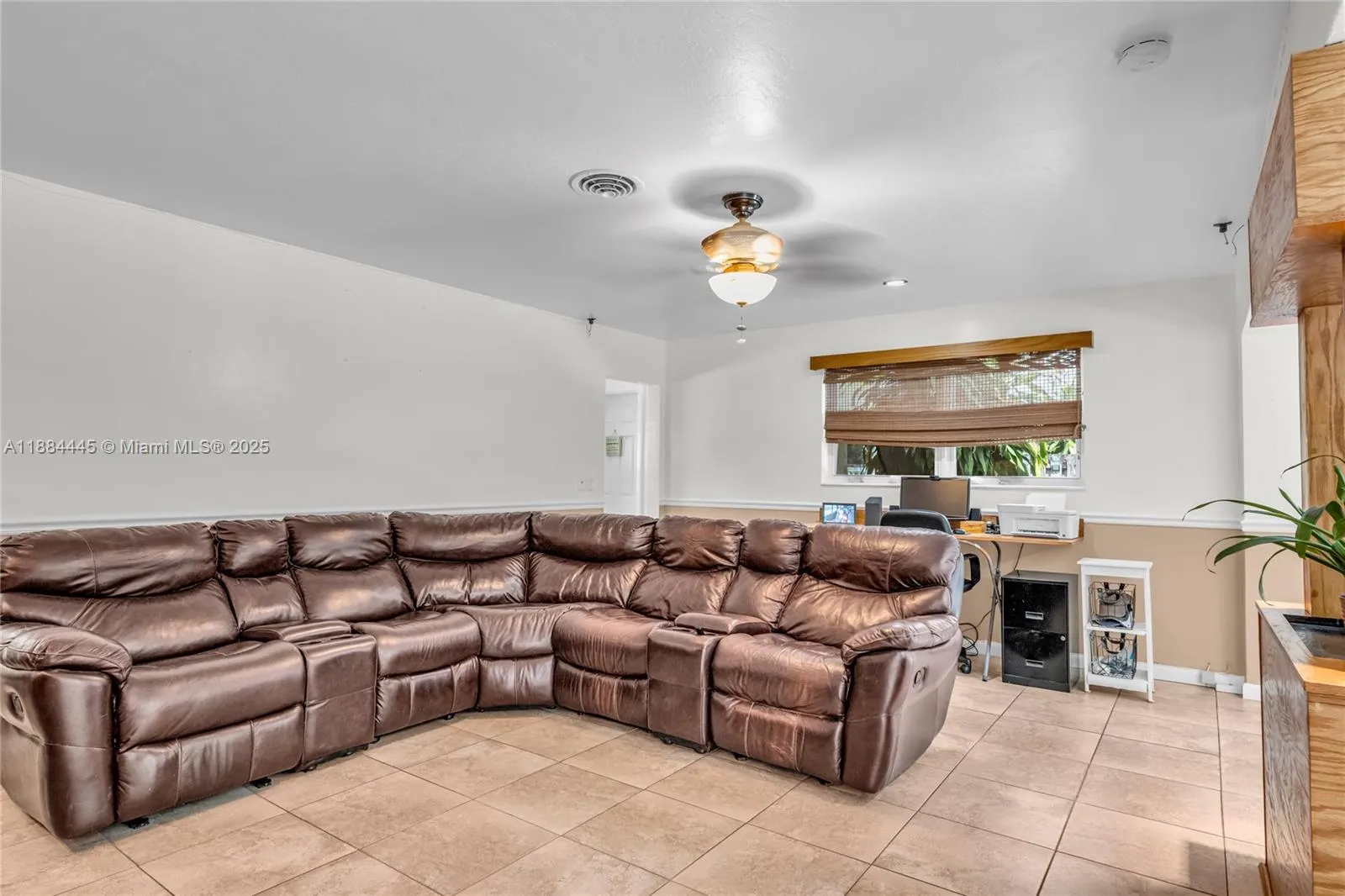 421 SW 64th Way