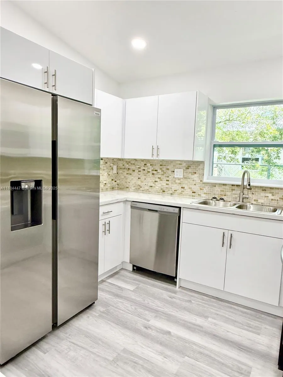 2850 NW 12th Ct