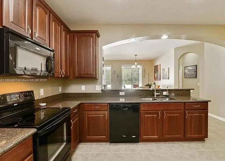 440 Michigan Estates Cir