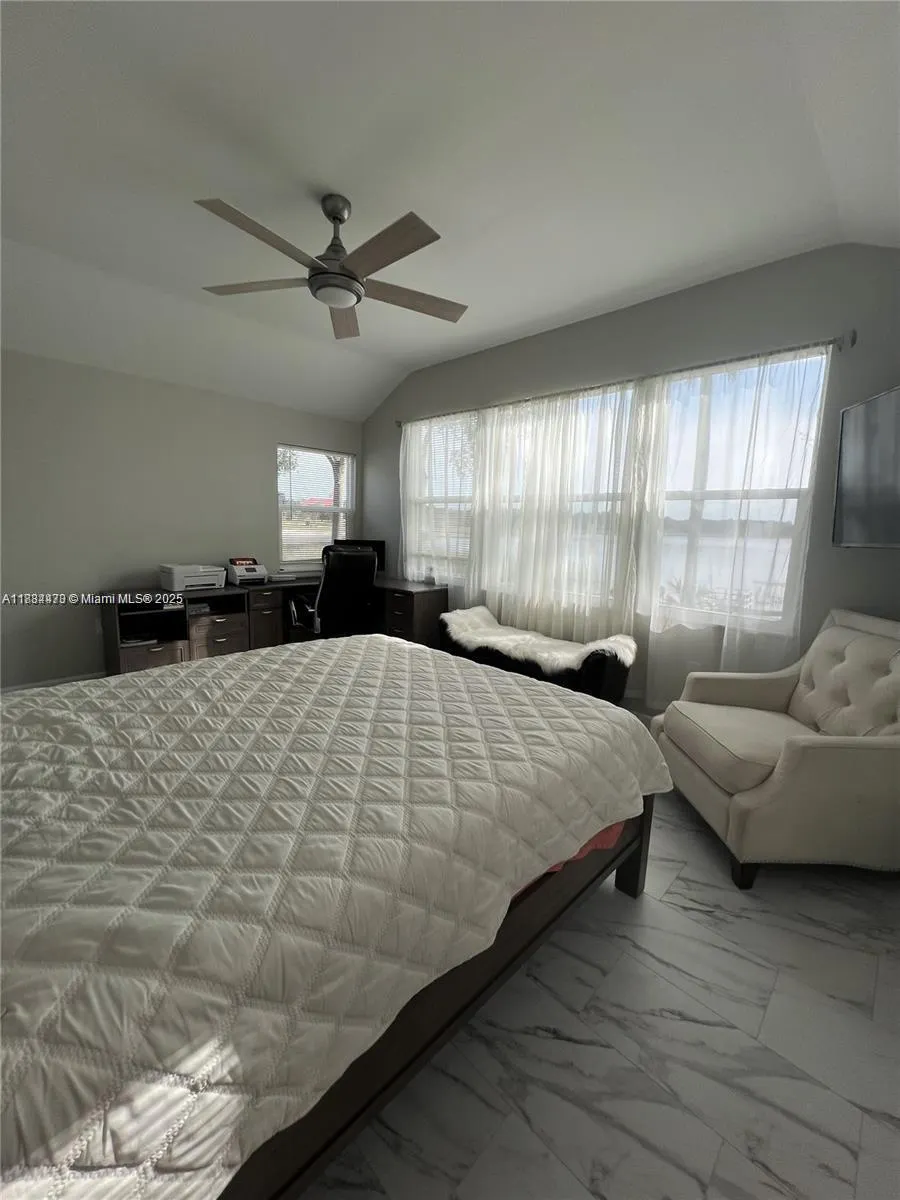 310 S 3rd ST, #0