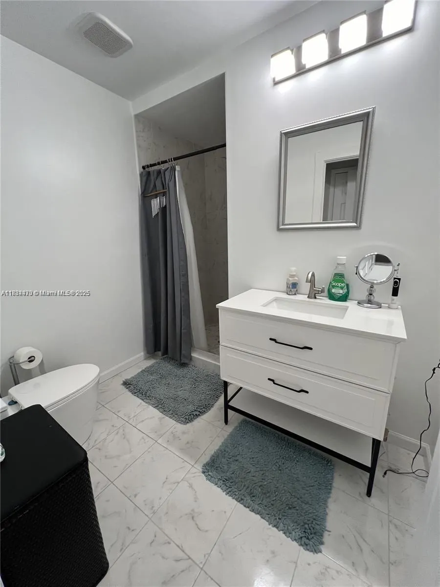 310 S 3rd ST, #0