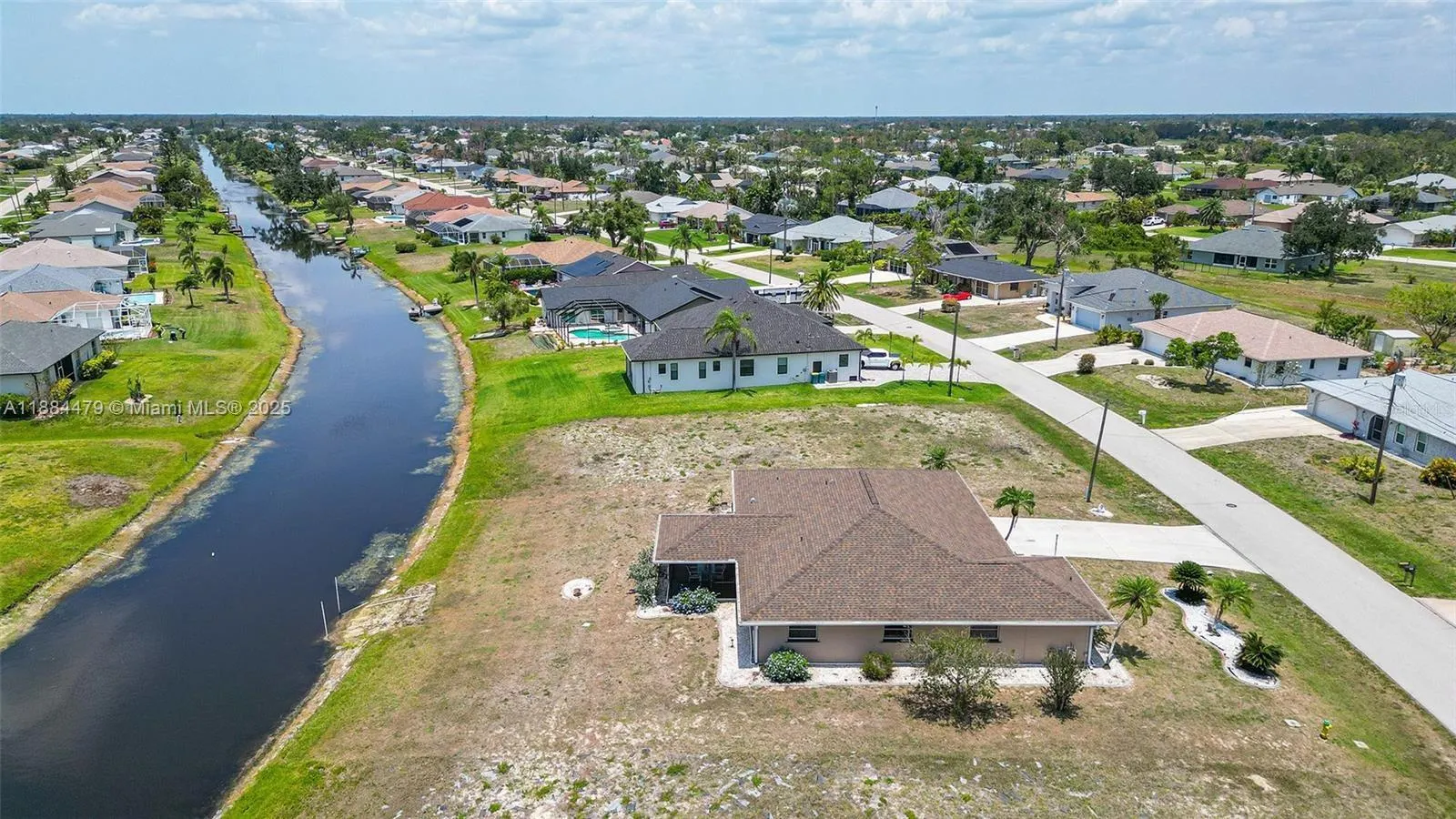168 MARK TWAIN LN