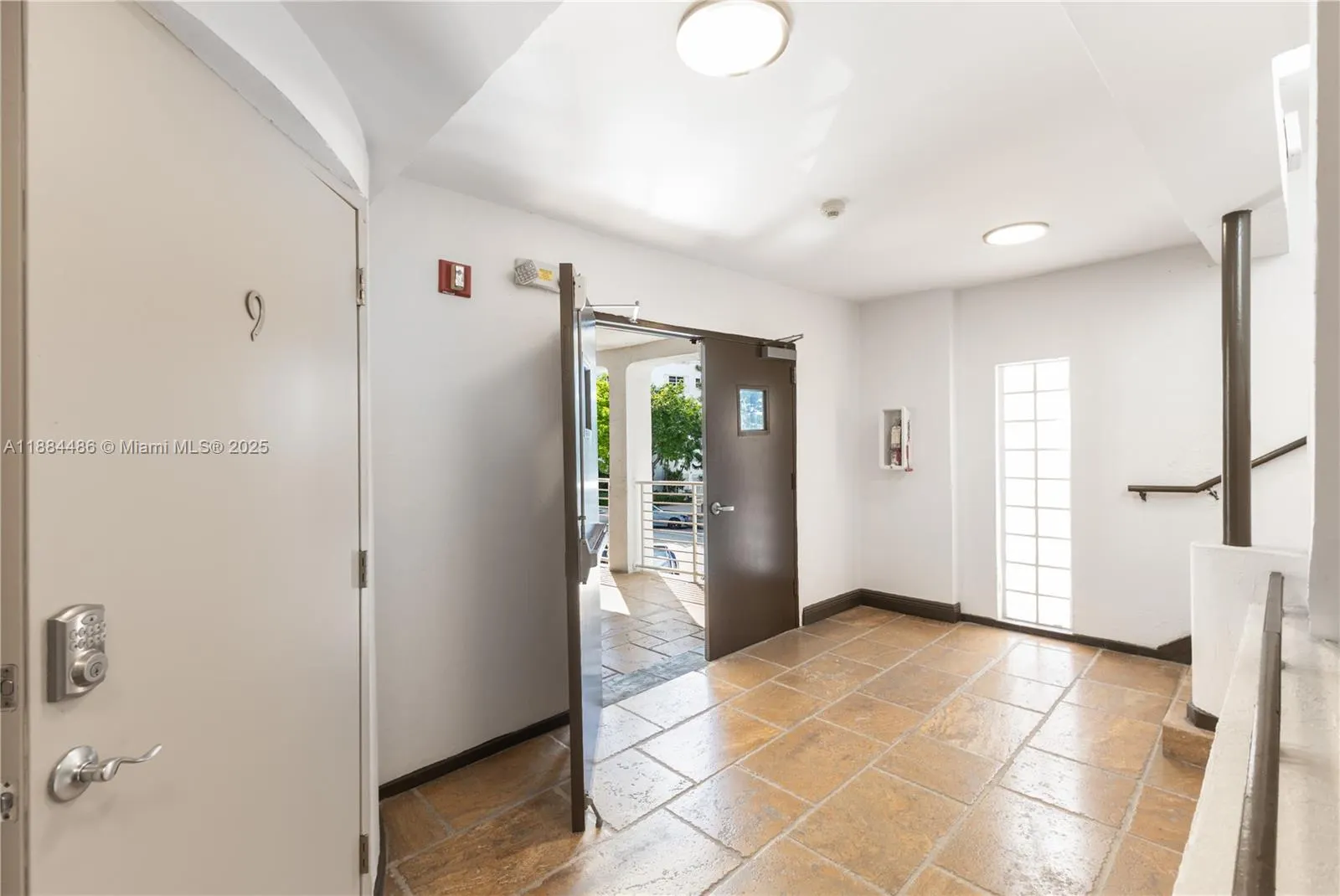 1241 14th St, #9