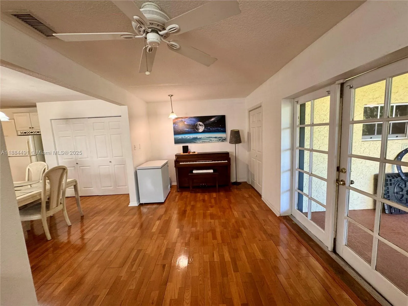 4140 NW 110th Ave