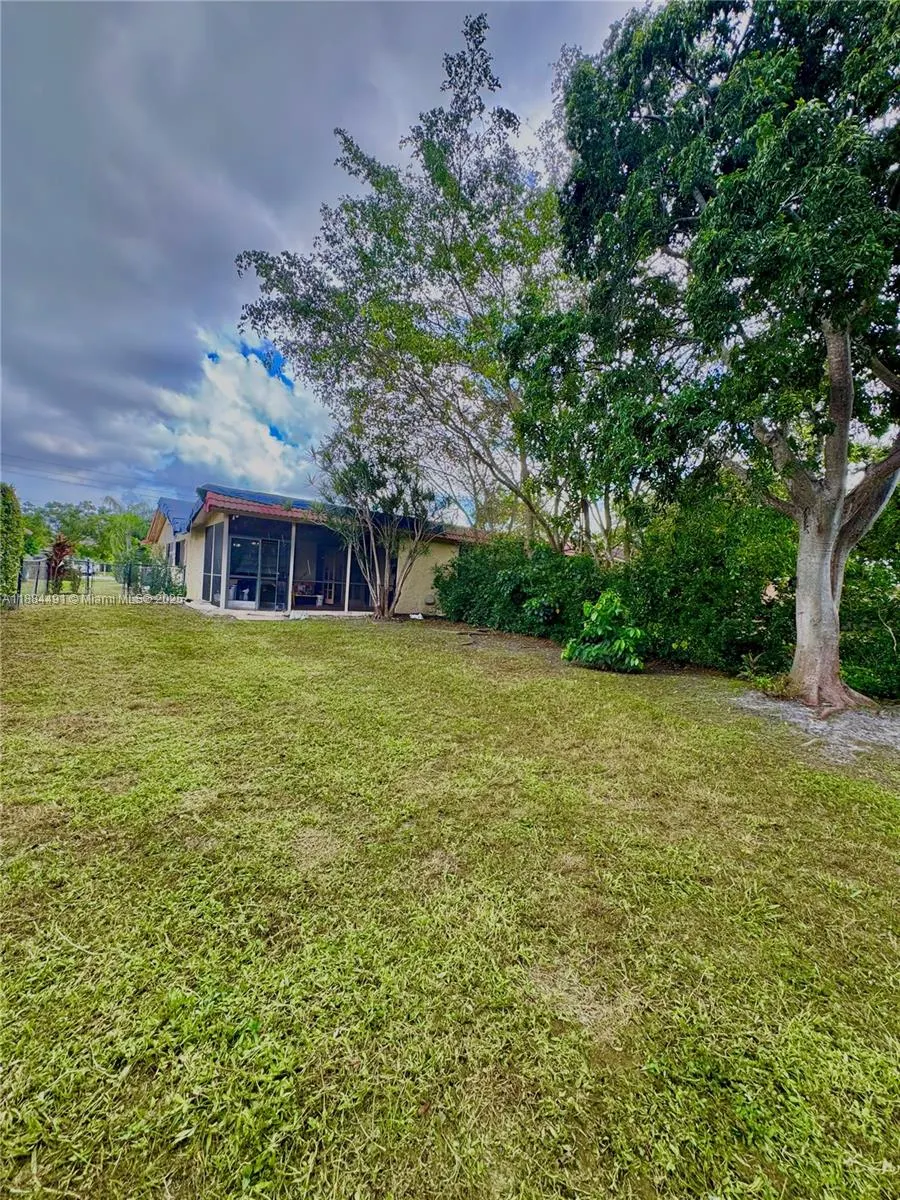 4140 NW 110th Ave