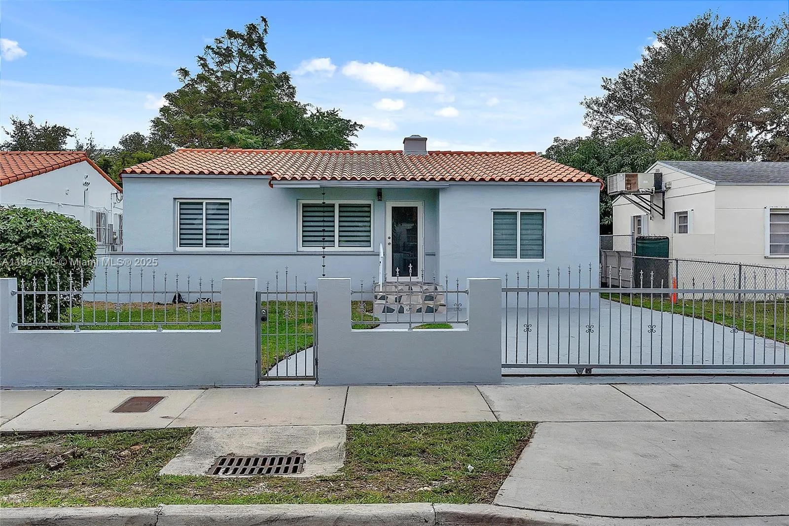 2246 SW 3rd St