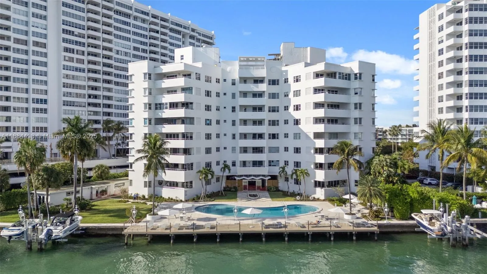 16 Island Ave, #7C