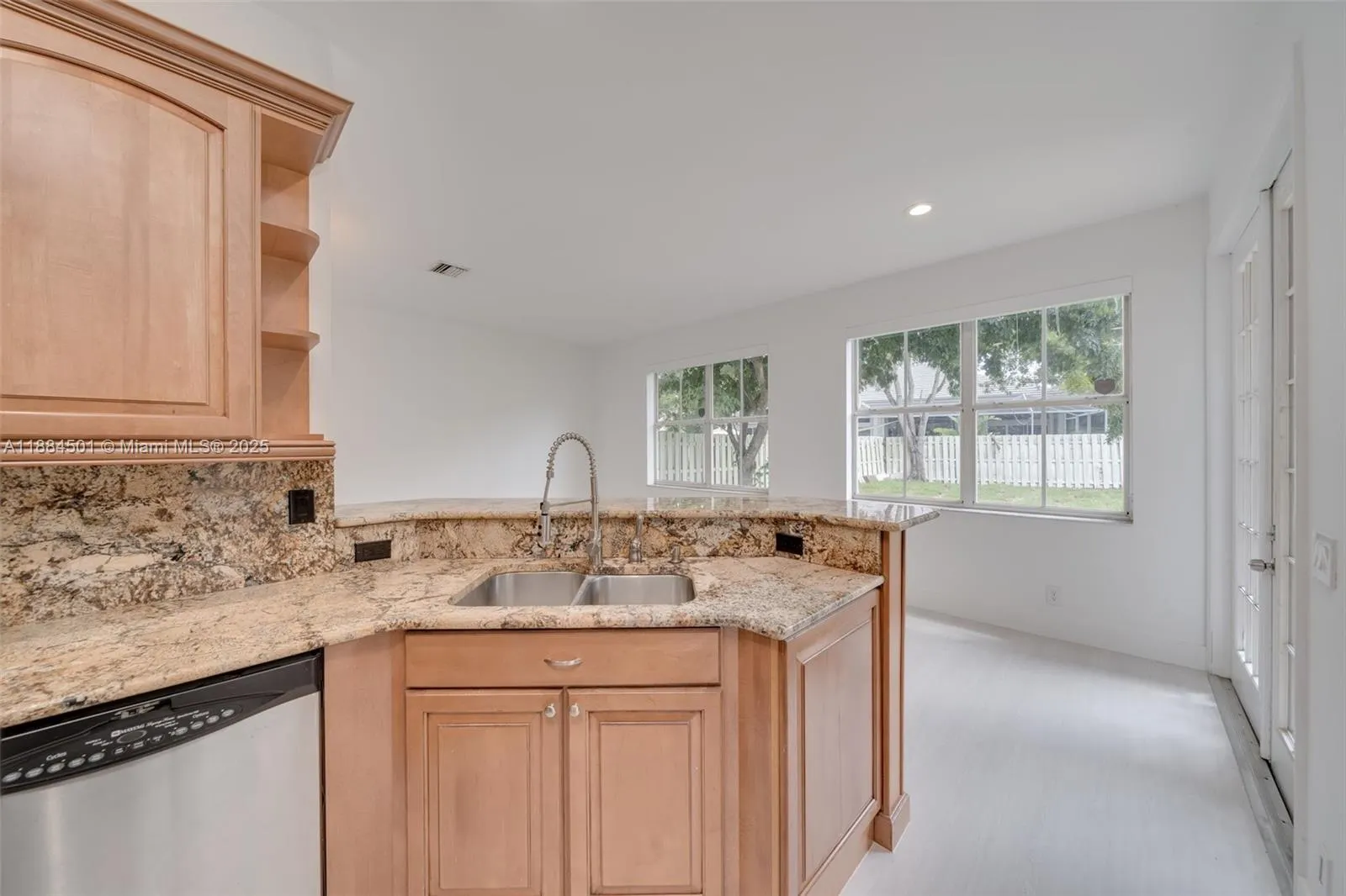 720 Falling Water Rd, #720