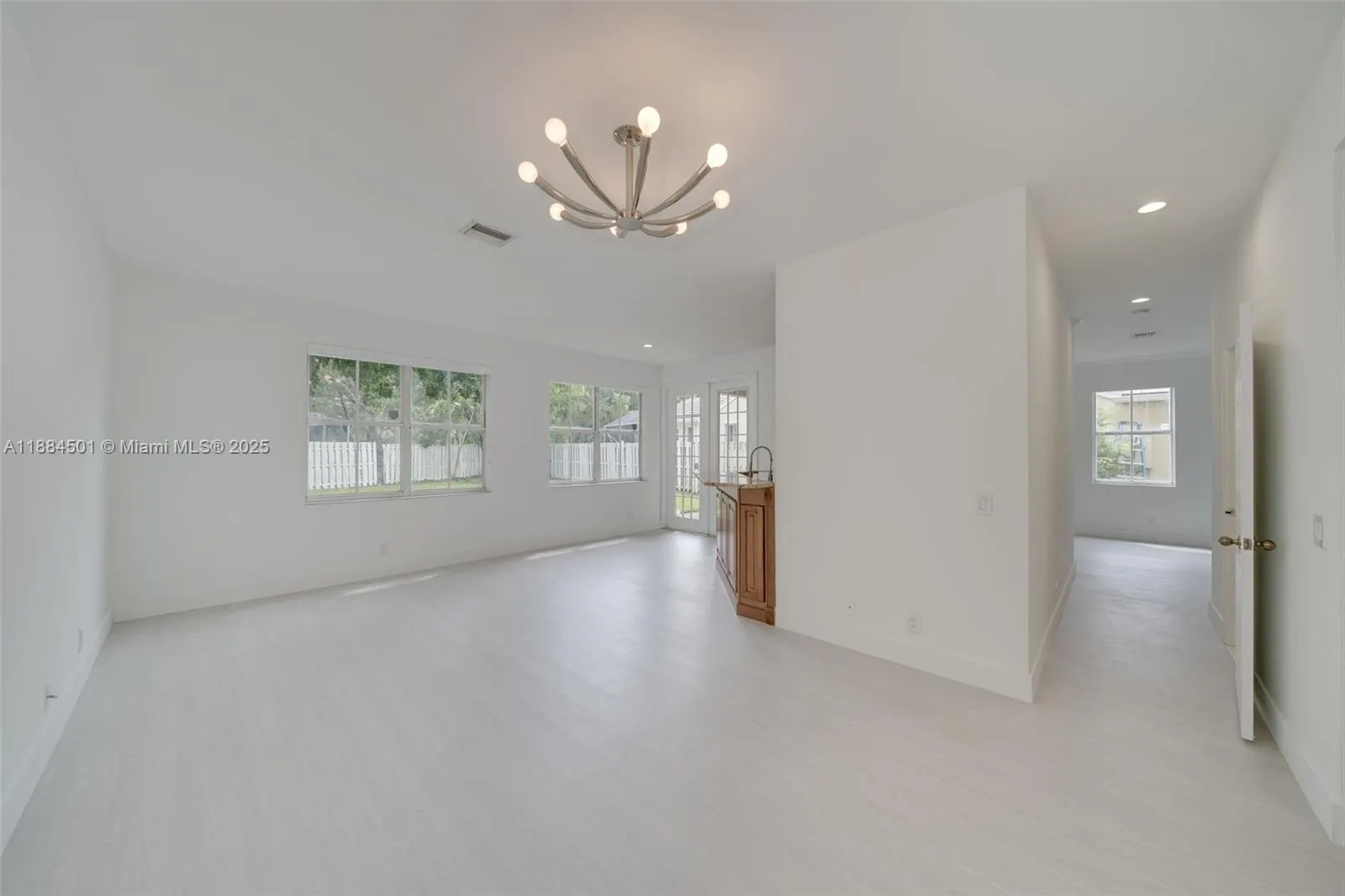 720 Falling Water Rd, #720