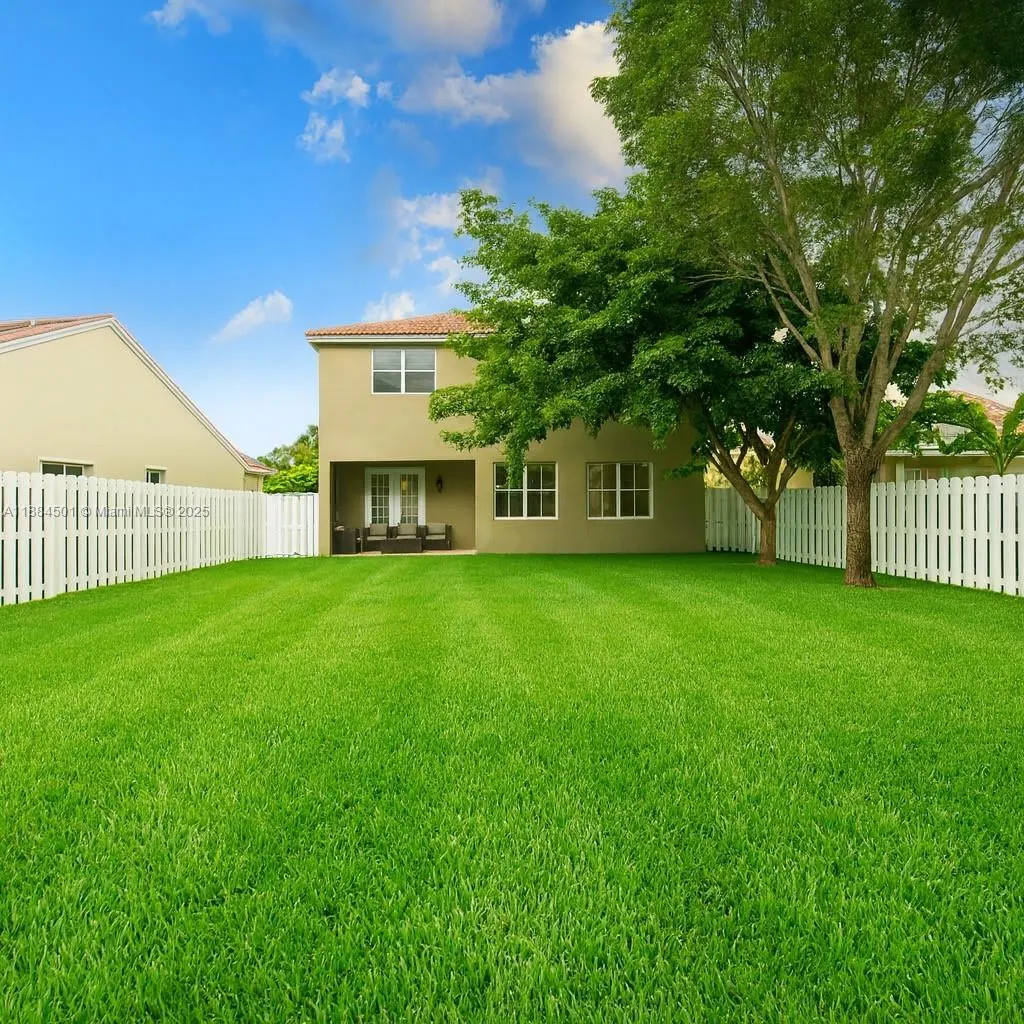 720 Falling Water Rd, #720